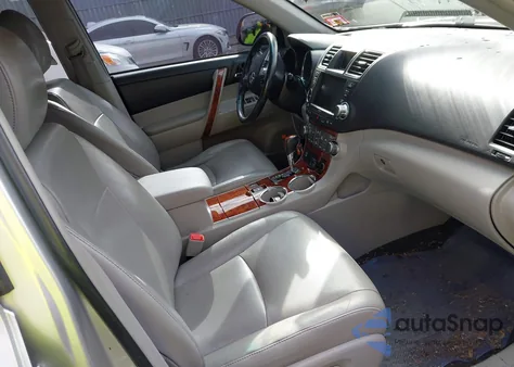 2011 Toyota Highlander Limited V6 z USA, uszkodzony, nr VIN 5TDDK3EH8BS092633